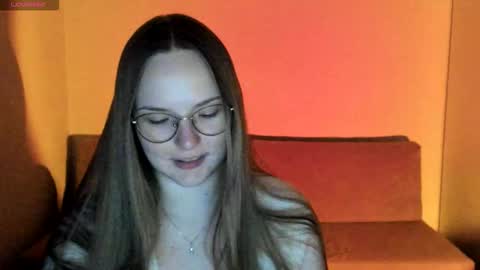 Miya online show from November 15, 5:09 pm