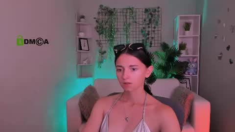 Neo online show from August 2, 9:41 am