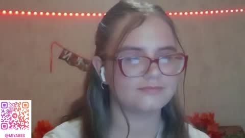 Milana online show from November 9, 7:06 am