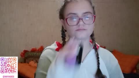 Milana online show from December 16, 3:22 am