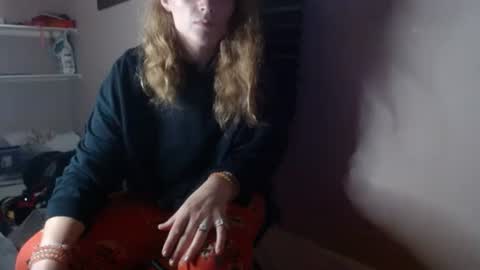 miyahw803 online show from October 14, 12:22 am