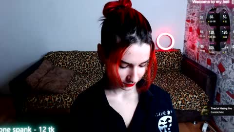 Snapshot of miyaway chatting on December 2, 12:18 pm Miya Weekend this week Wednesday and Thursday online show from December 2, 12:18 pm