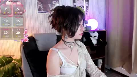 miyuki_wolf online show from October 28, 8:33 pm