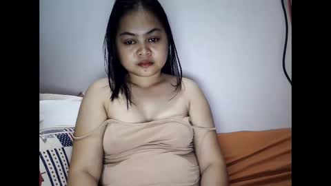 Cutiepie online show from February 14, 3:00 am