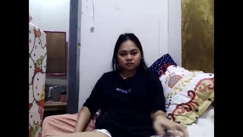 Cutiepie online show from February 21, 10:28 am