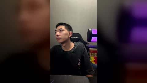 Snapshot of mizukix300 chatting on March 28, 10:59 am mizukix300 online show from March 28, 10:59 am