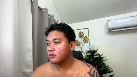 Michole Jay online show from November 5, 2:39 pm