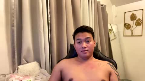 Snapshot of mj_xx7828 chatting on April 3, 7:12 pm Michole Jay online show from April 3, 7:12 pm