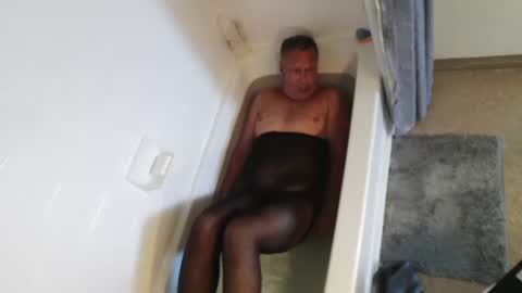 Snapshot of mjeffrey460699861 chatting on November 23, 1:44 pm mjeffrey460699861 online show from November 23, 1:44 pm