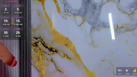 Snapshot of mlucreciasucker303av chatting on March 20, 6:57 pm LUCRECIA NEW ACCOUNT online show from March 20, 6:57 pm