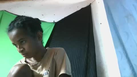 Snapshot of mmerela chatting on March 3, 7:36 am mmerela online show from March 3, 7:36 am