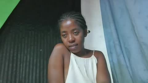 Snapshot of mmerela chatting on March 7, 5:32 pm mmerela online show from March 7, 5:32 pm