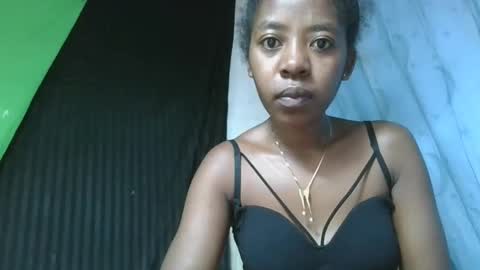 Snapshot of mmerela chatting on March 16, 8:18 am mmerela online show from March 16, 8:18 am