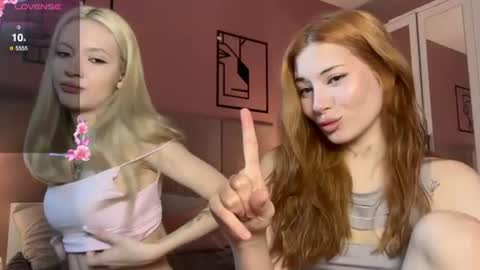 alice and ray online show from June 14, 3:14 pm