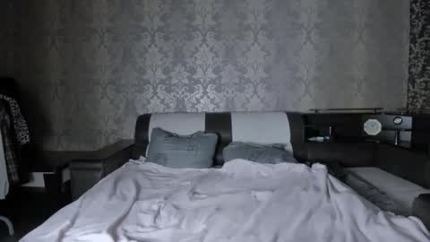 Lili online show from November 25, 9:53 am