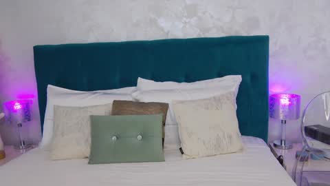 Snapshot of mmmaaa1234 chatting on February 9, 3:53 am Jessie online show from February 9, 3:53 am