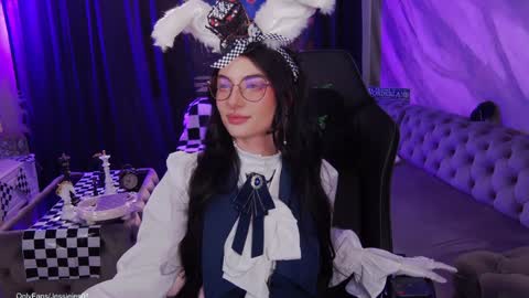 Snapshot of mmmaaa1234 chatting on November 1, 12:01 am Jessie online show from November 1, 12:01 am