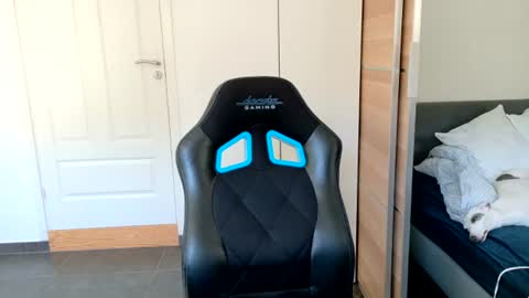 mmminnie online show from July 22, 1:58 pm