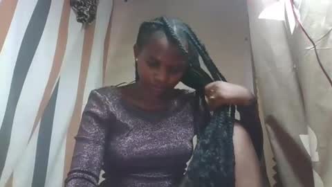 mmmmfelicinee online show from March 23, 7:51 pm