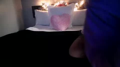 Angel online show from February 1, 10:36 am