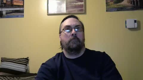 Snapshot of mmr4545 chatting on March 12, 4:18 am mark online show from March 12, 4:18 am