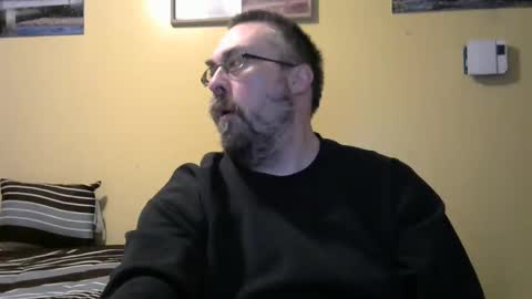 mark online show from May 17, 3:48 am