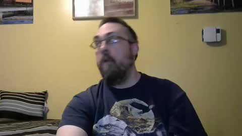 mark online show from May 25, 4:07 am