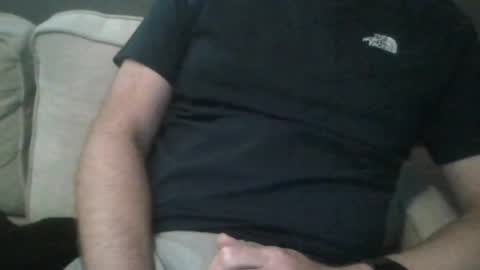 Snapshot of mndaddymn chatting on April 15, 4:14 pm mndaddymn online show from April 15, 4:14 pm