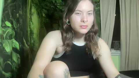 Misty online show from December 16, 1:54 am