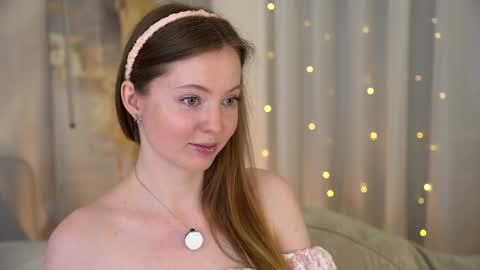 moan_elisa online show from May 2, 4:06 am