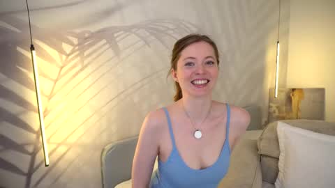 moan_elisa online show from May 23, 5:12 am