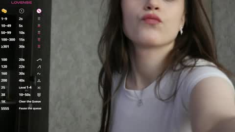 Anelysa Morens  online show from May 28, 11:51 am
