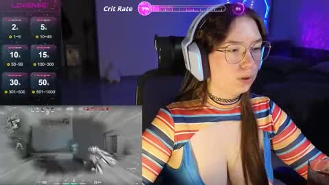 Snapshot of moaning___lisa chatting on October 7, 6:32 am to support follow the fanclub online show from October 7, 6:32 am