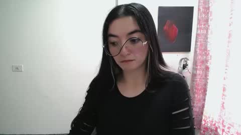 Snapshot of mocca_117 chatting on April 14, 5:08 pm Sam online show from April 14, 5:08 pm