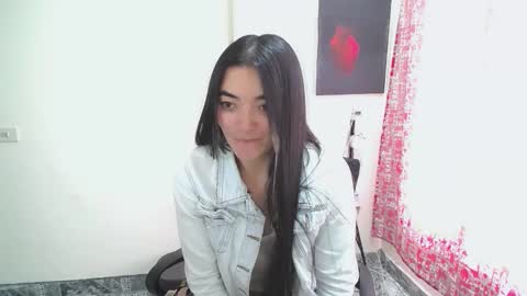 Snapshot of mocca_117 chatting on May 5, 3:09 pm Sam online show from May 5, 3:09 pm