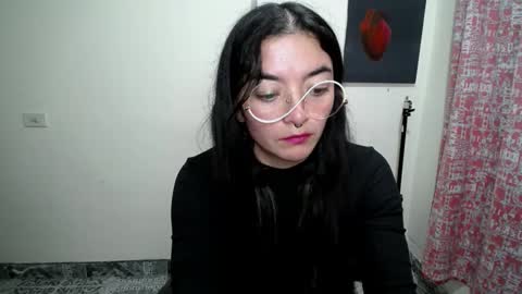 Snapshot of mocca_117 chatting on May 30, 3:47 am Sam online show from May 30, 3:47 am