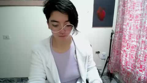 Snapshot of mocca_117 chatting on June 16, 11:46 am Sam online show from June 16, 11:46 am