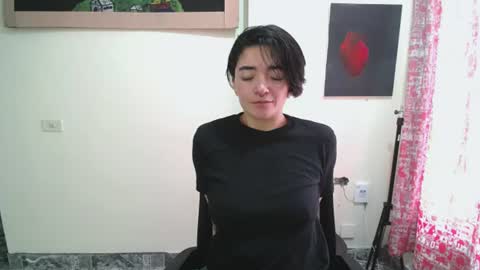 Snapshot of mocca_117 chatting on June 18, 2:10 pm Sam online show from June 18, 2:10 pm