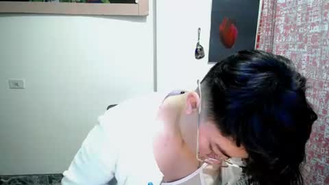 Snapshot of mocca_117 chatting on June 25, 4:56 am Sam online show from June 25, 4:56 am