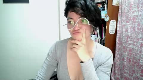 Snapshot of mocca_117 chatting on June 30, 2:45 am Sam online show from June 30, 2:45 am