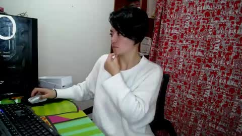 Snapshot of mocca_117 chatting on July 31, 2:44 am Sam online show from July 31, 2:44 am