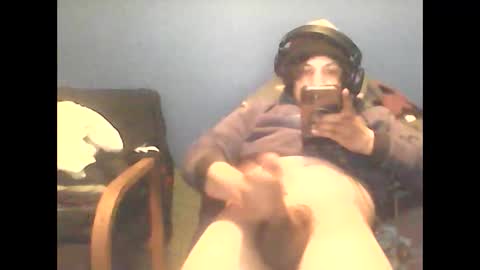 mochaandcreme online show from December 17, 1:50 pm