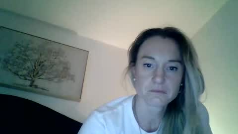 Snapshot of mockingbirds91 chatting on May 16, 5:56 pm mockingbirds91 online show from May 16, 5:56 pm