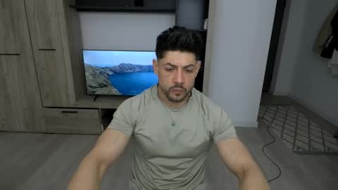 Snapshot of modelfitness91 chatting on March 19, 10:52 am fitbody online show from March 19, 10:52 am