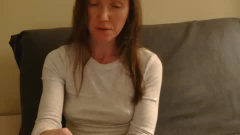 Aurora online show from February 24, 9:24 pm