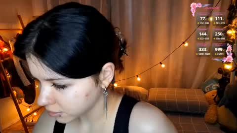 bunnymeow online show from June 8, 1:39 am