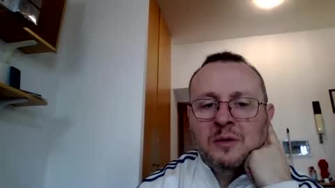 modesto1969 online show from December 4, 10:35 am