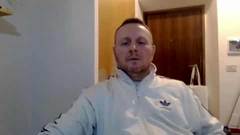 modesto1969 online show from February 25, 10:07 pm