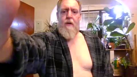 Snapshot of moeblick chatting on November 11, 12:27 pm moeblick online show from November 11, 12:27 pm