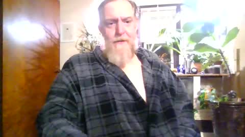 Snapshot of moeblick chatting on December 1, 11:48 am moeblick online show from December 1, 11:48 am